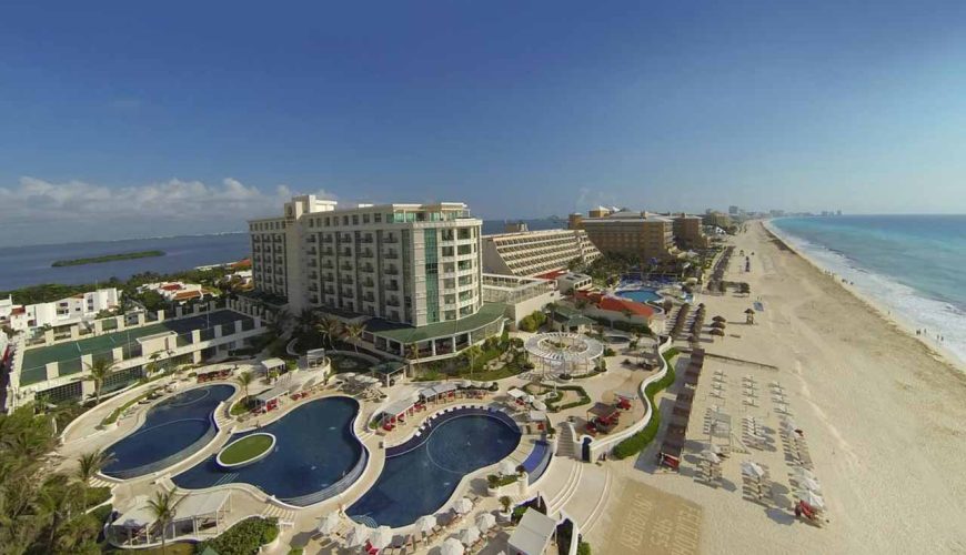 Hotel Sandos Cancún Luxury Experience Resort