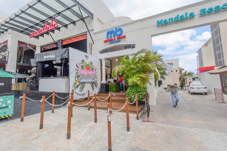 Mandala Beach Cancún: Donde la Fiesta y el Paraíso se Encuentran